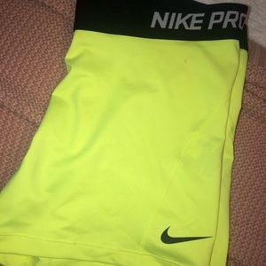 NIKE SPANDEX -neon